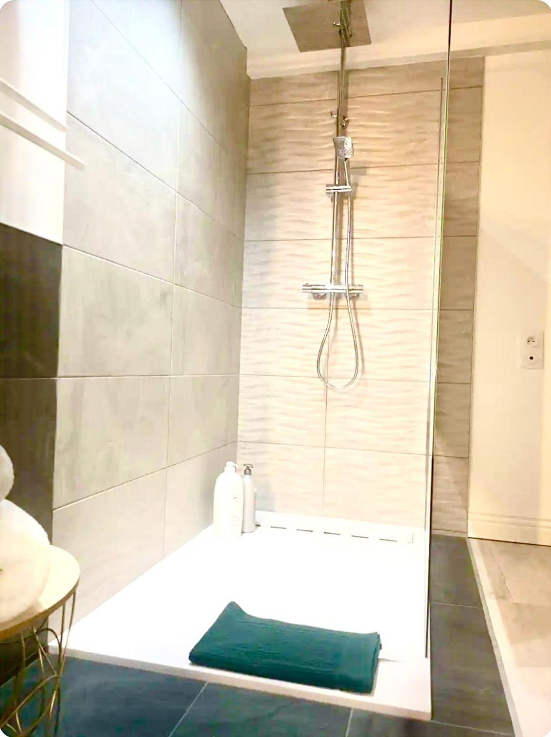 Appart-One Terrasse Jacuzzi Parking Carcassonne Luaran gambar